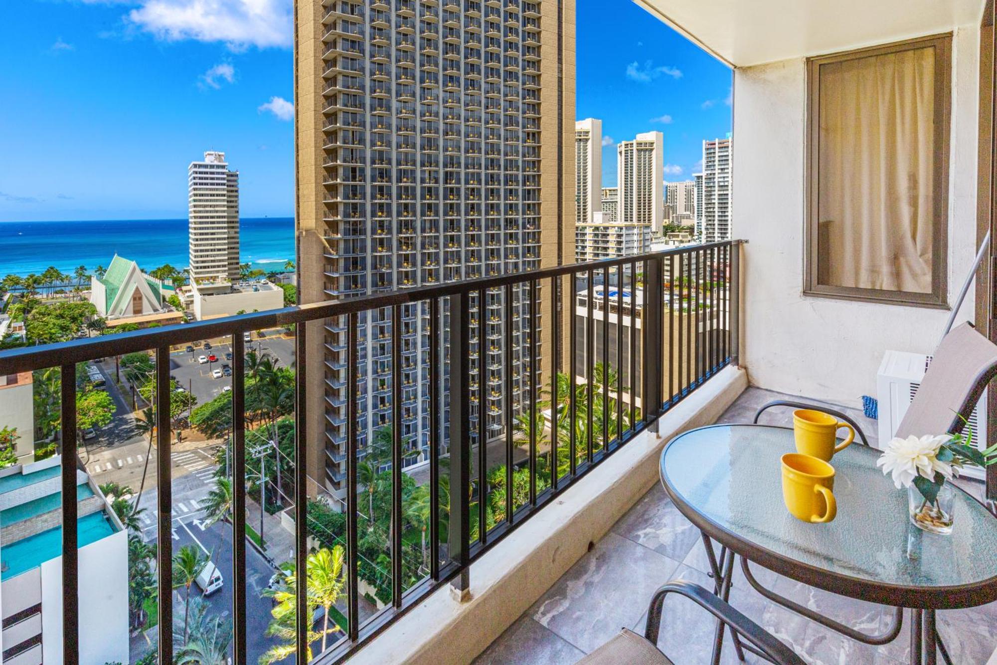 Renovated Ocean View Suite, Near Beach, Free Parking Гонолулу Екстер'єр фото
